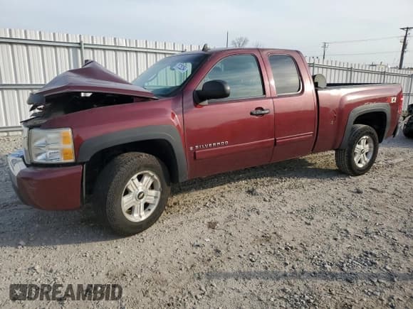 ✅ 2008 Chevrolet Silverado 1500 1LT • VIN: 1GCEK19008Z101782 • Lot: 75725254. Listed on Copart with 163,077 mi. Free auction sales archive from the USA and detailed vehicle history report at DreamBid. Image 1.