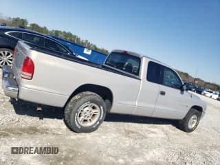 ✅ 2000 Dodge Dakota • VIN: 1B7GL22X3YS621292 • Lot: 45266195. Wystawiony na Copart z przebiegiem 185 912 mil. Bezpłatny archiwum sprzedaży aukcyjnych z USA i szczegółowy raport historii pojazdu na DreamBid. Zdjęcie 3.