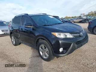 ✅ 2015 Toyota RAV4 XLE • VIN: 2T3RFREV8FW340063 • Lot: 43562223. Wystawiony na IAAI z przebiegiem 108 242 mil. Bezpłatny archiwum sprzedaży aukcyjnych z USA i szczegółowy raport historii pojazdu na DreamBid. Zdjęcie 1.