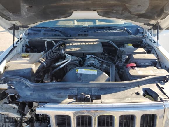 ✅ 2009 Jeep Commander Sport • VIN: 1J8HG48K89C535741 • Lot: 43759225. Listed on Copart with 140,357 mi. Free auction sales archive from the USA and detailed vehicle history report at DreamBid. Image 13.