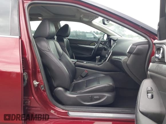 ✅ 2016 Nissan Maxima SV • VIN: 1N4AA6AP7GC381344 • Lot: 43762788. Listed on IAAI with 131,047 mi. Free auction sales archive from the USA and detailed vehicle history report at DreamBid. Image 5.