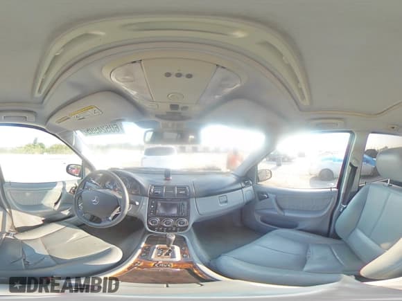 ✅ 2005 Mercedes-Benz M 500 • VIN: 4JGAB75E95A525115 • Lot: 60524995. Listed on Copart with 527,276 mi. Free auction sales archive from the USA and detailed vehicle history report at DreamBid. Image 15.