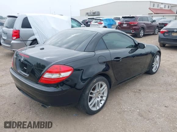 ✅ 2008 Mercedes-Benz SLK 280 • VIN: WDBWK54F78F178141 • Lot: 41934088. Wystawiony na IAAI z przebiegiem 95 982 mil. Bezpłatny archiwum sprzedaży aukcyjnych z USA i szczegółowy raport historii pojazdu na DreamBid. Zdjęcie 4.