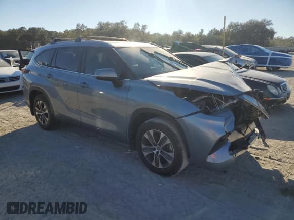 ✅ 2024 Toyota Highlander XLE • VIN: 5TDKDRAHXRS053448 • Лот: 91128825. Опубликован ранее на Copart с пробегом 16 586 миль. Бесплатный доступ к архиву аукционных продаж из США и подробный отчёт об истории автомобиля на DreamBid. Изображение 4.