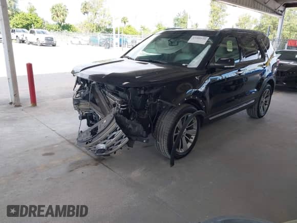 2018 Ford Explorer Limited z VIN 1FM5K7F80JGA82810, wystawiony jako IAAI lot #43509520 z przebiegiem 151 555 mil mil oraz . Historia ofert i sprzedaży dostępna na DreamBid. Obrazek 2.