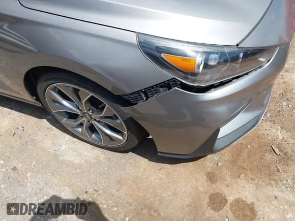 ✅ 2020 Hyundai Elantra N Line • VIN: KMHH55LC3LU133478 • Lot: 42366522. Listed on IAAI with 82,320 mi. Free auction sales archive from the USA and detailed vehicle history report at DreamBid. Image 6.