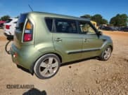 ✅ 2011 Kia Soul + • VIN: KNDJT2A25B7334199 • Lot: 70321195. Wystawiony na Copart z przebiegiem Nie podano. Bezpłatny archiwum sprzedaży aukcyjnych z USA i szczegółowy raport historii pojazdu na DreamBid. Zdjęcie 3.