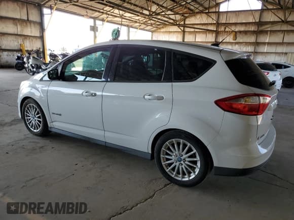 ✅ 2013 Ford C-Max SE • VIN: 1FADP5AU2DL505737 • Lot: 57711775. Wystawiony na Copart z przebiegiem 137 186 mil. Bezpłatny archiwum sprzedaży aukcyjnych z USA i szczegółowy raport historii pojazdu na DreamBid. Zdjęcie 2.