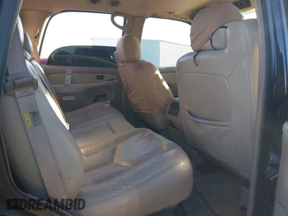 ✅ 2003 Chevrolet Tahoe LT • VIN: 1GNEC13T13J123207 • Lot: 43555952. Listed on IAAI with 128,284 mi. Free auction sales archive from the USA and detailed vehicle history report at DreamBid. Image 8.