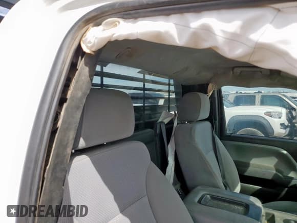 ✅ 2018 Chevrolet Silverado 1500 Work Truck • VIN: 1GCNCNEC3JZ203717 • Lot: 84374055. Wystawiony na Copart z przebiegiem 144 924 mil. Bezpłatny archiwum sprzedaży aukcyjnych z USA i szczegółowy raport historii pojazdu na DreamBid. Zdjęcie 10.