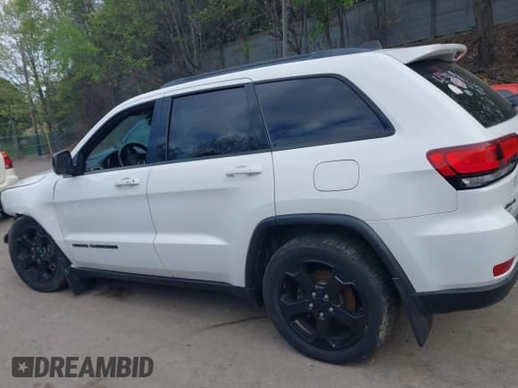 ✅ 2019 Jeep Grand Cherokee Upland • VIN: 1C4RJFAG8KC541396 • Lot: 42217719. Listed on IAAI with 72,466 mi. Free auction sales archive from the USA and detailed vehicle history report at DreamBid. Image 15.