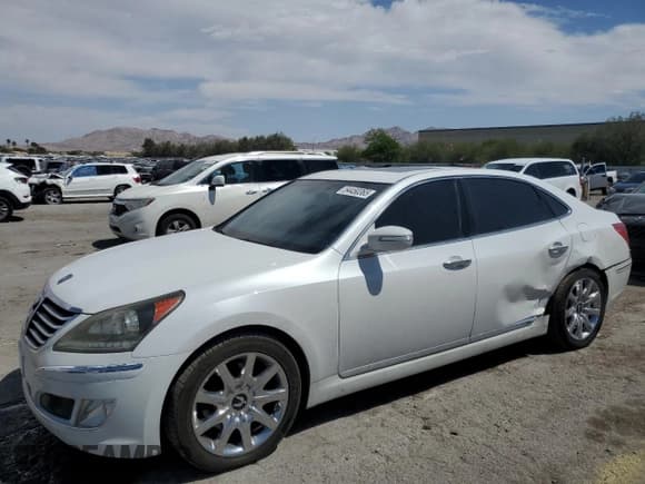 ✅ 2011 Hyundai Equus Ultimate • VIN: KMHGH4JF3BU042073 • Lot: 54450365. Listed on Copart with 191,745 mi. Free auction sales archive from the USA and detailed vehicle history report at DreamBid. Image 1.