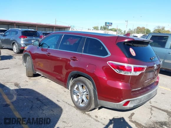 ✅ 2014 Toyota Highlander Limited • VIN: 5TDYKRFHXES013602 • Lot: 43761878. Listed on IAAI with 198,737 mi. Free auction sales archive from the USA and detailed vehicle history report at DreamBid. Image 3.