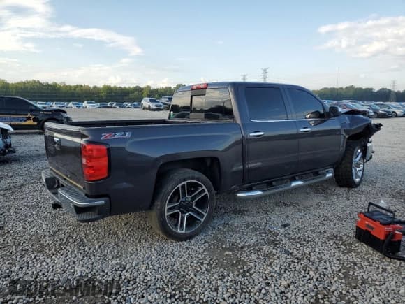 ✅ 2015 Chevrolet Silverado 1500 LTZ • VIN: 3GCPCSEC8FG111551 • Лот: 72598034. Опубликован ранее на Copart с пробегом Не указан. Бесплатный доступ к архиву аукционных продаж из США и подробный отчёт об истории автомобиля на DreamBid. Изображение 3.