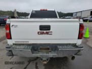 ✅ 2018 GMC Sierra 2500HD • VIN: 1GT12REY5JF202154 • Лот: 79009504. Опубликован ранее на Copart с пробегом 248 716 миль. Бесплатный доступ к архиву аукционных продаж из США и подробный отчёт об истории автомобиля на DreamBid. Изображение 6.