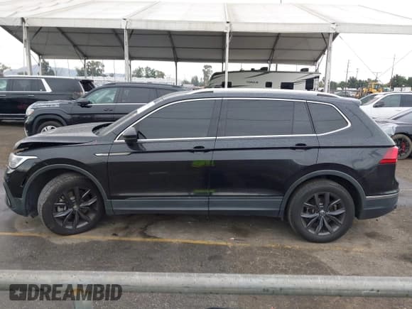 ✅ 2022 Volkswagen Tiguan SE • VIN: 3VV3B7AX3NM062512 • Лот: 43668160. Опубликован ранее на IAAI с пробегом 59 970 миль. Бесплатный доступ к архиву аукционных продаж из США и подробный отчёт об истории автомобиля на DreamBid. Изображение 14.