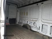 ✅ 2019 Ford Transit Cargo • VIN: 1FTBW3XM7KKA39855 • Лот: 85120994. Опубликован ранее на Copart с пробегом 121 522 миль. Бесплатный доступ к архиву аукционных продаж из США и подробный отчёт об истории автомобиля на DreamBid. Изображение 11.