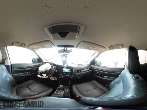 2016 Mitsubishi Outlander SE с VIN JA4AD3A31GZ047606, выставлен на аукционе Copart как лот 82142325 с пробегом 181 544 миль миль и Списание • Salvage title. История ставок и продаж доступна на DreamBid. Изображение 16.