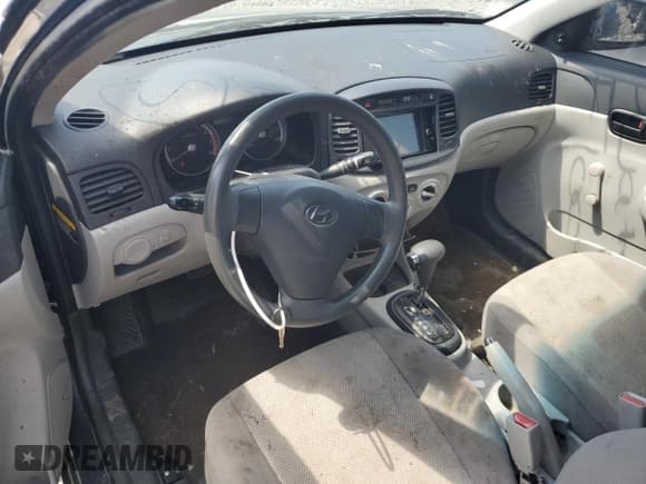 ✅ 2009 Hyundai Accent Auto GLS • VIN: KMHCN46C19U340590 • Лот: 50507405. Опубликован ранее на Copart с пробегом 170 526 миль. Бесплатный доступ к архиву аукционных продаж из США и подробный отчёт об истории автомобиля на DreamBid. Изображение 10.