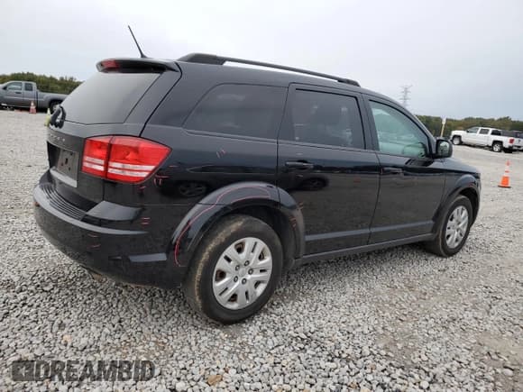 ✅ 2018 Dodge Journey SE • VIN: 3C4PDCAB7JT302152 • Lot: 90830725. Listed on Copart with 152,835 mi. Free auction sales archive from the USA and detailed vehicle history report at DreamBid. Image 3.