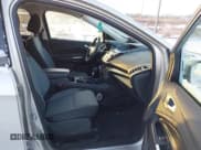 ✅ 2017 Ford Escape SE • VIN: 1FMCU9GD0HUF04174 • Лот: 41327379. Опубликован ранее на IAAI с пробегом 101 122 миль. Бесплатный доступ к архиву аукционных продаж из США и подробный отчёт об истории автомобиля на DreamBid. Изображение 5.