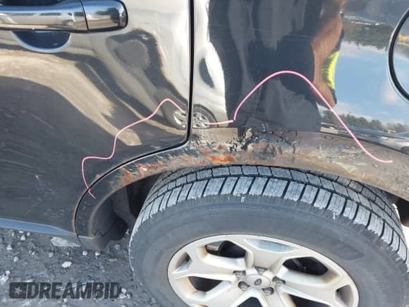 ✅ 2014 Ford Edge SEL • VIN: 2FMDK4JC2EBA98302 • Lot: 43742382. Wystawiony na IAAI z przebiegiem 271 359 mil. Bezpłatny archiwum sprzedaży aukcyjnych z USA i szczegółowy raport historii pojazdu na DreamBid. Zdjęcie 6.