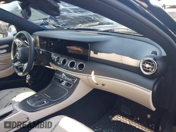 ✅ 2023 Mercedes-Benz E 350 • VIN: W1KZF8EB9PB166763 • Lot: 41879619. Listed on IAAI with 7,653 mi. Free auction sales archive from the USA and detailed vehicle history report at DreamBid. Image 5.