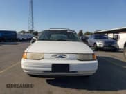 ✅ 1995 Ford Escort • VIN: 3FASP15J0SR164269 • Lot: 75297324. Wystawiony na Copart z przebiegiem 95 548 mil. Bezpłatny archiwum sprzedaży aukcyjnych z USA i szczegółowy raport historii pojazdu na DreamBid. Zdjęcie 5.