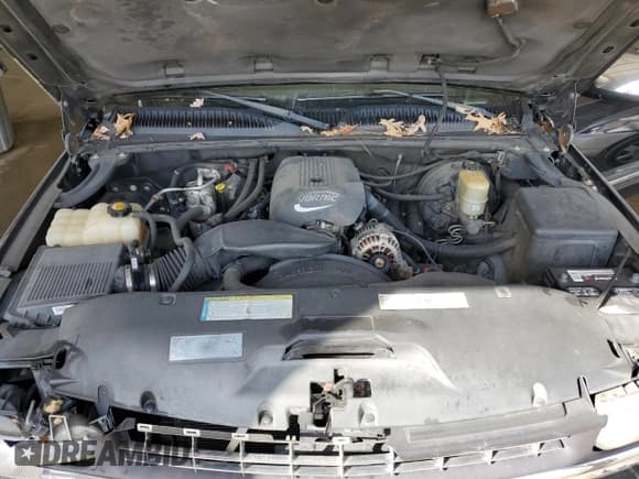 ✅ 2001 Chevrolet Silverado 1500 LS • VIN: 2GCEK19T911270580 • Лот: 92930175. Опубликован ранее на Copart с пробегом 166 583 миль. Бесплатный доступ к архиву аукционных продаж из США и подробный отчёт об истории автомобиля на DreamBid. Изображение 11.