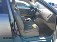 ✅ 2005 Infiniti FX • VIN: JNRAS08W45X202491 • Lot: 42479564. Wystawiony na IAAI z przebiegiem 223 299 mil. Bezpłatny archiwum sprzedaży aukcyjnych z USA i szczegółowy raport historii pojazdu na DreamBid. Zdjęcie 5.