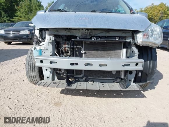 ✅ 2019 Mitsubishi Mirage ES • VIN: ML32F3FJ3KHF15464 • Lot: 43200395. Listed on IAAI with 88,041 mi. Free auction sales archive from the USA and detailed vehicle history report at DreamBid. Image 6.