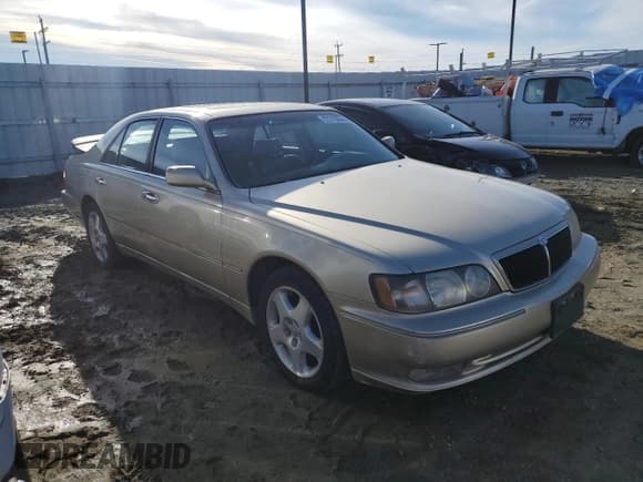 ✅ 2000 Infiniti Q45 • VIN: JNKBY31A2YM701040 • Lot: 87318604. Wystawiony na Copart z przebiegiem 152 884 mil. Bezpłatny archiwum sprzedaży aukcyjnych z USA i szczegółowy raport historii pojazdu na DreamBid. Zdjęcie 4.