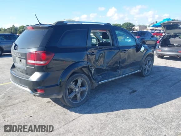 ✅ 2017 Dodge Journey Crossroad Plus • VIN: 3C4PDCGB9HT543776 • Лот: 43487985. Опубликован ранее на IAAI с пробегом 187 015 миль. Бесплатный доступ к архиву аукционных продаж из США и подробный отчёт об истории автомобиля на DreamBid. Изображение 4.