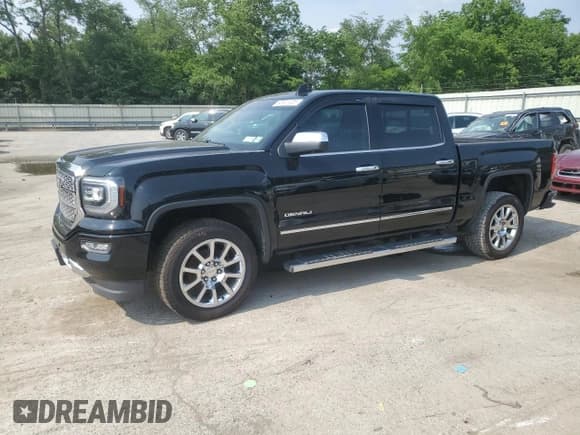 ✅ 2018 GMC Sierra 1500 Denali • VIN: 3GTU2PEC5JG530355 • Лот: 60921025. Опубликован ранее на Copart с пробегом 80 785 миль. Бесплатный доступ к архиву аукционных продаж из США и подробный отчёт об истории автомобиля на DreamBid. Изображение 1.