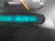 2004 Chevrolet Silverado 1500 Work Truck z VIN 1GCEC14X44Z335614, wystawiony jako IAAI lot #41428046 z przebiegiem 201 735 mil mil oraz . Historia ofert i sprzedaży dostępna na DreamBid. Obrazek 15.