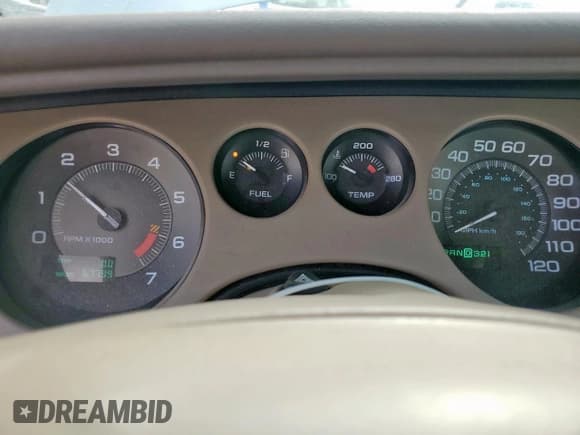 ✅ 1997 Buick Riviera • VIN: 1G4GD22K4V4715131 • Lot: 55349685. Wystawiony na Copart z przebiegiem 67 799 mil. Bezpłatny archiwum sprzedaży aukcyjnych z USA i szczegółowy raport historii pojazdu na DreamBid. Zdjęcie 9.