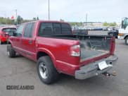 ✅ 2001 Chevrolet S-10 LS • VIN: 1GCDT13W61K190844 • Лот: 41977560. Опубликован ранее на IAAI с пробегом 252 291 миль. Бесплатный доступ к архиву аукционных продаж из США и подробный отчёт об истории автомобиля на DreamBid. Изображение 3.