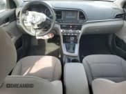 ✅ 2020 Hyundai Elantra SE • VIN: 5NPD74LF9LH608272 • Лот: 70385225. Опубликован ранее на Copart с пробегом 83 555 миль. Бесплатный доступ к архиву аукционных продаж из США и подробный отчёт об истории автомобиля на DreamBid. Изображение 8.