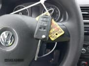 ✅ 2014 Volkswagen Passat S • VIN: 1VWAP7A39EC002589 • Лот: 41285260. Опубликован ранее на IAAI с пробегом 102 489 миль. Бесплатный доступ к архиву аукционных продаж из США и подробный отчёт об истории автомобиля на DreamBid. Изображение 11.