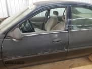 ✅ 1999 Ford Escort LX • VIN: 1FAFP10P2XW288030 • Lot: 66462185. Listed on Copart with 174,029 mi. Free auction sales archive from the USA and detailed vehicle history report at DreamBid. Image 7.