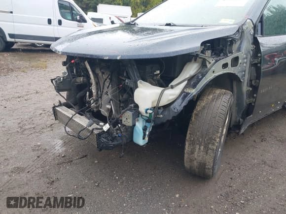 ✅ 2018 Chevrolet Equinox LT • VIN: 3GNAXSEV1JS607056 • Лот: 43304459. Опубликован ранее на IAAI с пробегом 132 339 миль. Бесплатный доступ к архиву аукционных продаж из США и подробный отчёт об истории автомобиля на DreamBid. Изображение 18.