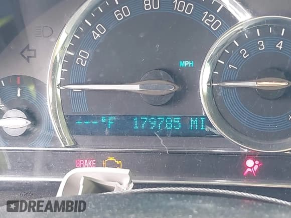 ✅ 2009 Chevrolet HHR LS • VIN: 3GNCA13B29S546082 • Lot: 41575725. Listed on IAAI with 179,785 mi. Free auction sales archive from the USA and detailed vehicle history report at DreamBid. Image 15.