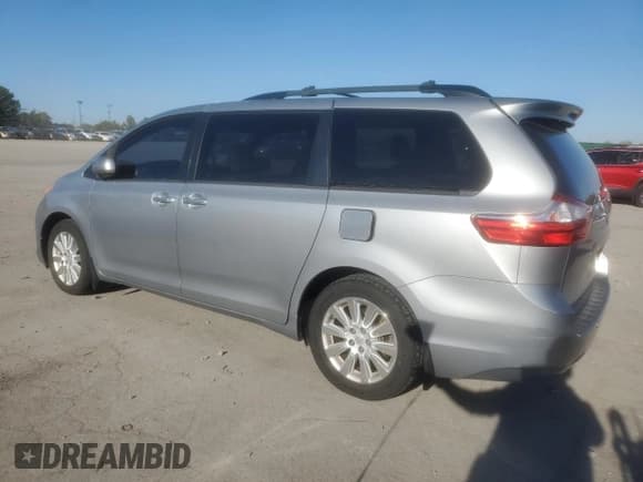 ✅ 2015 Toyota Sienna Limited Premium • VIN: 5TDDK3DCXFS111677 • Лот: 90313725. Опубликован ранее на Copart с пробегом 220 444 миль. Бесплатный доступ к архиву аукционных продаж из США и подробный отчёт об истории автомобиля на DreamBid. Изображение 2.