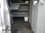 ✅ 2018 Ford Transit • VIN: 1FTYR1ZM4JKA08841 • Lot: 49360775. Wystawiony na Copart z przebiegiem 181 017 mil. Bezpłatny archiwum sprzedaży aukcyjnych z USA i szczegółowy raport historii pojazdu na DreamBid. Zdjęcie 10.