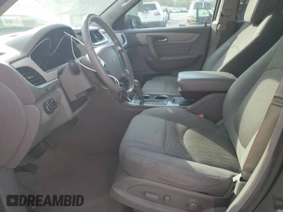 2017 Chevrolet Traverse LT z VIN 1GNKVHKD2HJ208144, wystawiony jako Copart lot #71826805 z przebiegiem 99 157 mil mil oraz Szkoda całkowita • Salvage title. Historia ofert i sprzedaży dostępna na DreamBid. Obrazek 7.