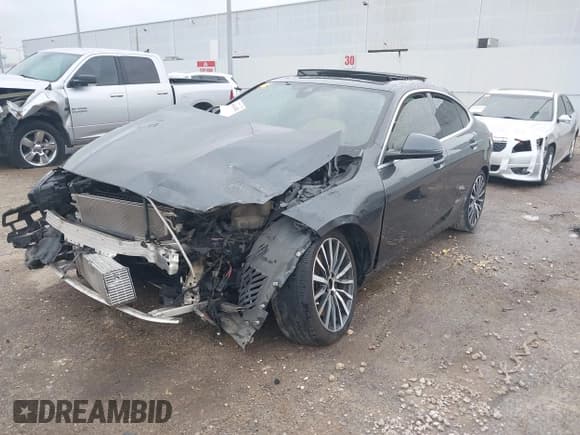 ✅ 2021 BMW 2 Series 228i • VIN: WBA53AK06M7H52167 • Lot: 41614382. Wystawiony na IAAI z przebiegiem 59 646 mil. Bezpłatny archiwum sprzedaży aukcyjnych z USA i szczegółowy raport historii pojazdu na DreamBid. Zdjęcie 2.