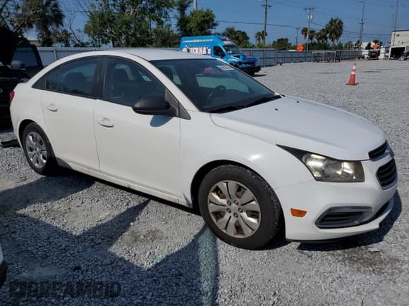 ✅ 2016 Chevrolet Cruze LS • VIN: 1G1PB5SH3G7203001 • Lot: 56022635. Listed on Copart with 125,939 mi. Free auction sales archive from the USA and detailed vehicle history report at DreamBid. Image 4.
