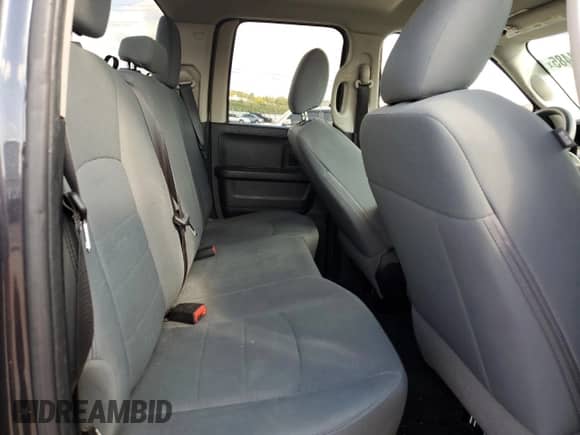 2018 Ram 1500 Tradesman z VIN 1C6RR6FG0JS299202, wystawiony jako Copart lot #81694485 z przebiegiem 151 868 mil mil oraz Szkoda całkowita • Salvage title. Historia ofert i sprzedaży dostępna na DreamBid. Obrazek 10.