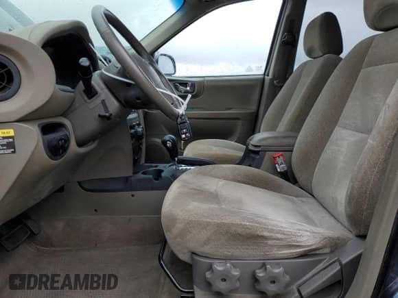 2004 Hyundai Santa Fe GLS с VIN KM8SC13E94U767790, выставлен на аукционе Copart как лот 51494985 с пробегом 107 480 миль миль и Чистый • Clean title. История ставок и продаж доступна на DreamBid. Изображение 7.