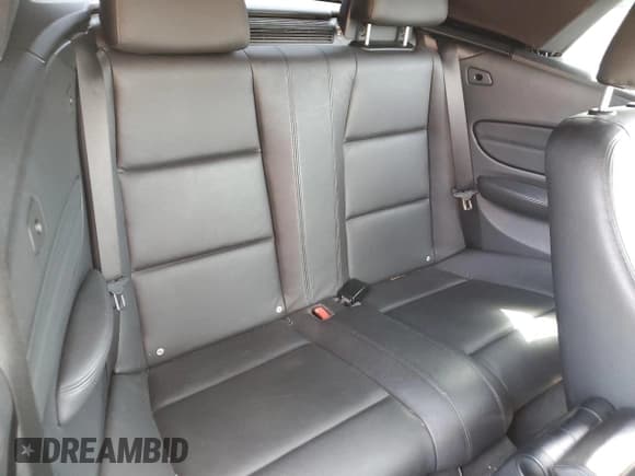 ✅ 2010 BMW 1 Series 128i • VIN: WBAUN1C50AVH81851 • Lot: 56607275. Listed on Copart with 145,036 mi. Free auction sales archive from the USA and detailed vehicle history report at DreamBid. Image 10.